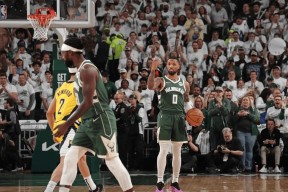 西亚卡姆重返赛场，爆冷首场状态出色，掘金观众沸腾！(西亚卡姆去哪儿了)